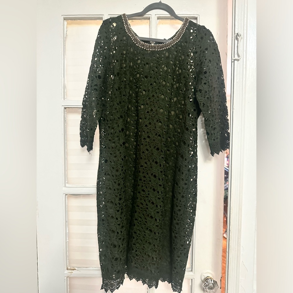 Soieblu Black Sheath Dress 3/4 Sleeve Crew Neck